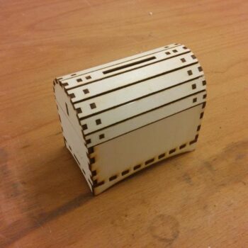 Intra απο ξύλο plywood 3mm-4mm πάχος - Κουμπαράς σαν Pirate Chest 3mm Δίασταση 30x30 cm Intraeaxys-d1lvnvxo - Image 1