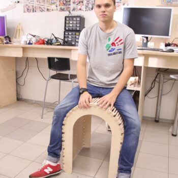 Intra απο ξύλο plywood 3mm-4mm πάχος - Σχέδια επίπλων καρέκλας Δίασταση 30x30 cm Intraeaxys-51rnqv76 - Image 1