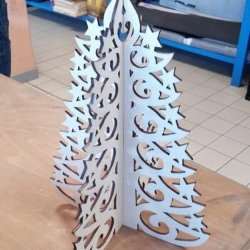 Intra απο ξύλο plywood 3mm-4mm πάχος - Χριστουγεννιάτικο Δέντρο 5mm Δίασταση 30x30 cm Intraeaxys-yon09dk7 - Image 1