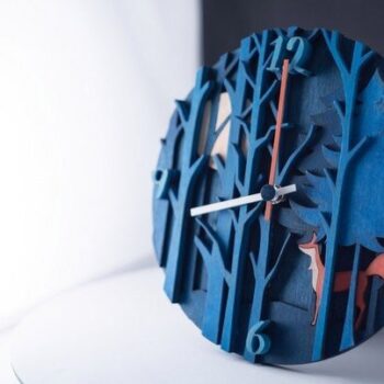 Intra απο ξύλο plywood 3mm-4mm πάχος - Ρολόι τοίχου Forest Fox Δίασταση 30x30 cm Intraeaxys-lopqmrz7 - Image 1