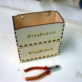 Intra απο ξύλο plywood 3mm-4mm πάχος - Στοιβαζόμενο κιβώτιο 4mm Πρότυπο ting από κόντρα πλακέ Δίασταση 30x30 cm Intraeaxys-67wldy21 - Image 1