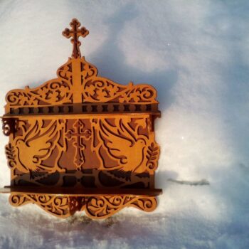 Intra απο ξύλο plywood 3mm-4mm πάχος - Polochka Dlya Ikon Δίασταση 30x30 cm Intraeaxys-eo4q5jg7 - Image 1