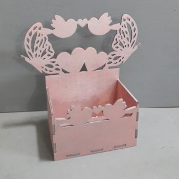 Intra απο ξύλο plywood 3mm-4mm πάχος - Κουτί με πεταλούδες και καρδιές Δίασταση 30x30 cm Intraeaxys-zo9yedx7 - Image 1