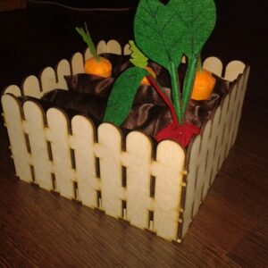 Intra απο ξύλο plywood 3mm-4mm πάχος - Πρότυπο κιβωτίου φράχτη λουλουδιών Δίασταση 30x30 cm Intraeaxys-ro6yzn37