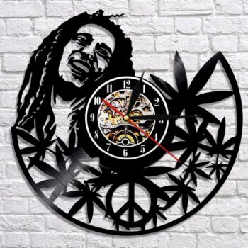 Intra απο ξύλο plywood 3mm-4mm πάχος - Πρότυπο ρολογιού δίσκου βινυλίου Bob Marley Δίασταση 30x30 cm Intraeaxys-r7vm44k7 - Image 1