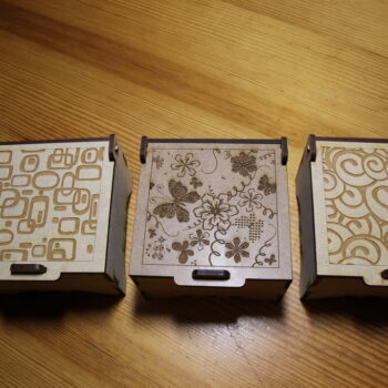 Intra απο ξύλο plywood 3mm-4mm πάχος - Διακοσμητικά κουτιά Δίασταση 30x30 cm Intraeaxys-eo20qml7 - Image 1