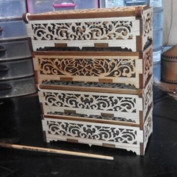 Intra απο ξύλο plywood 3mm-4mm πάχος - Διακοσμητικό κουτί σχέδια CNC Δίασταση 30x30 cm Intraeaxys-eo02501g - Image 1