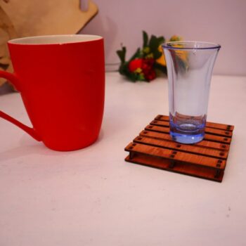 Intra απο ξύλο plywood 3mm-4mm πάχος - Σουβέρ παλέτας 3mm Δίασταση 30x30 cm Intraeaxys-r1z2yew1 - Image 1