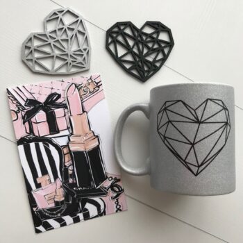 Intra απο ξύλο plywood 3mm-4mm πάχος - Σχέδια CNC σουβέρ σε σχήμα καρδιάς Αγίου Βαλεντίνου Δίασταση 30x30 cm Intraeaxys-r1z28pp1 - Image 1