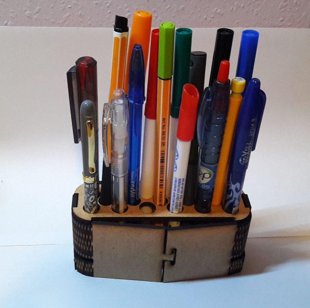 Intra απο ξύλο plywood 3mm-4mm πάχος - Οργανοθήκη μολυβιού γραφείου Δίασταση 30x30 cm Intraeaxys-lopq08x7