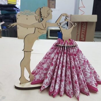 Intra απο ξύλο plywood 3mm-4mm πάχος - Θήκη χαρτοπετσέτας Δίασταση 30x30 cm Intraeaxys-eoxl8nxo - Image 1