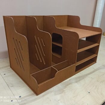 Intra απο ξύλο plywood 3mm-4mm πάχος - Workspace Organizer Desktop File Organizer Paper File Holder Δίασταση 30x30 cm Intraeaxys-51rrkpr1 - Image 1