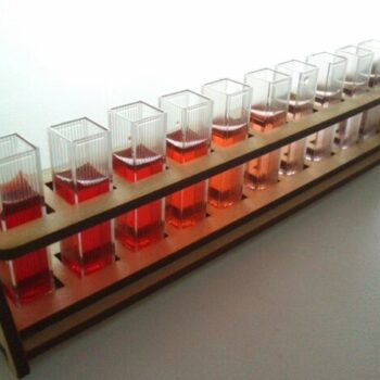 Intra απο ξύλο plywood 3mm-4mm πάχος - Σχάρα κυβετών Lasercut για κυβέτες 10 x 10 mm Δίασταση 30x30 cm Intraeaxys-91jdk851 - Image 1