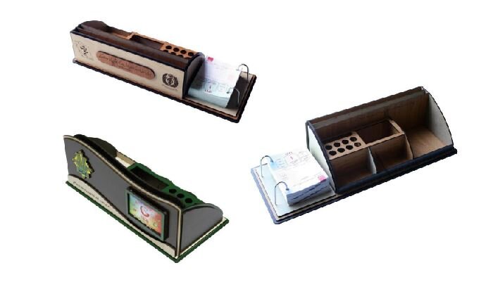 Intra απο ξύλο plywood 3mm-4mm πάχος - Organizer γραφείου με θήκη για στυλό ημερολογίου Δίασταση 30x30 cm Intraeaxys-91jderl1