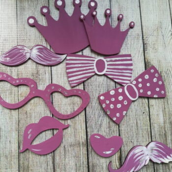 Intra απο ξύλο plywood 3mm-4mm πάχος - Διακοσμητικά πάρτι με μουστάκια Δίασταση 30x30 cm Intraeaxys-e1gkv8xo - Image 1