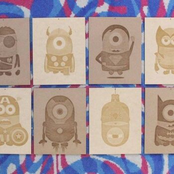 Intra απο ξύλο plywood 3mm-4mm πάχος - Αφίσες από ξύλο Minion Superhero Δίασταση 30x30 cm Intraeaxys-r7vmdqk7 - Image 1