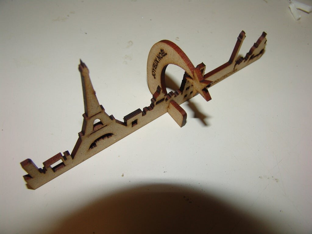 Intra απο ξύλο plywood 3mm-4mm πάχος - Διακόσμηση τραπεζιού Paris Skyline Seville Skyline 3mm Δίασταση 30x30 cm Intraeaxys-eo20l2m7