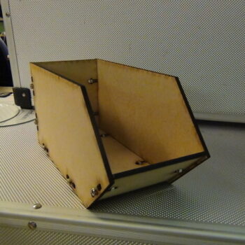 Intra απο ξύλο plywood 3mm-4mm πάχος - Linbin Δίασταση 30x30 cm Intraeaxys-91jdpv41 - Image 1