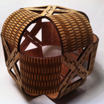 Intra απο ξύλο plywood 3mm-4mm πάχος - Αρθρωτό στολίδι Δίασταση 10x10 cm Intraeaxys-6o3y4pq7 - Image 1