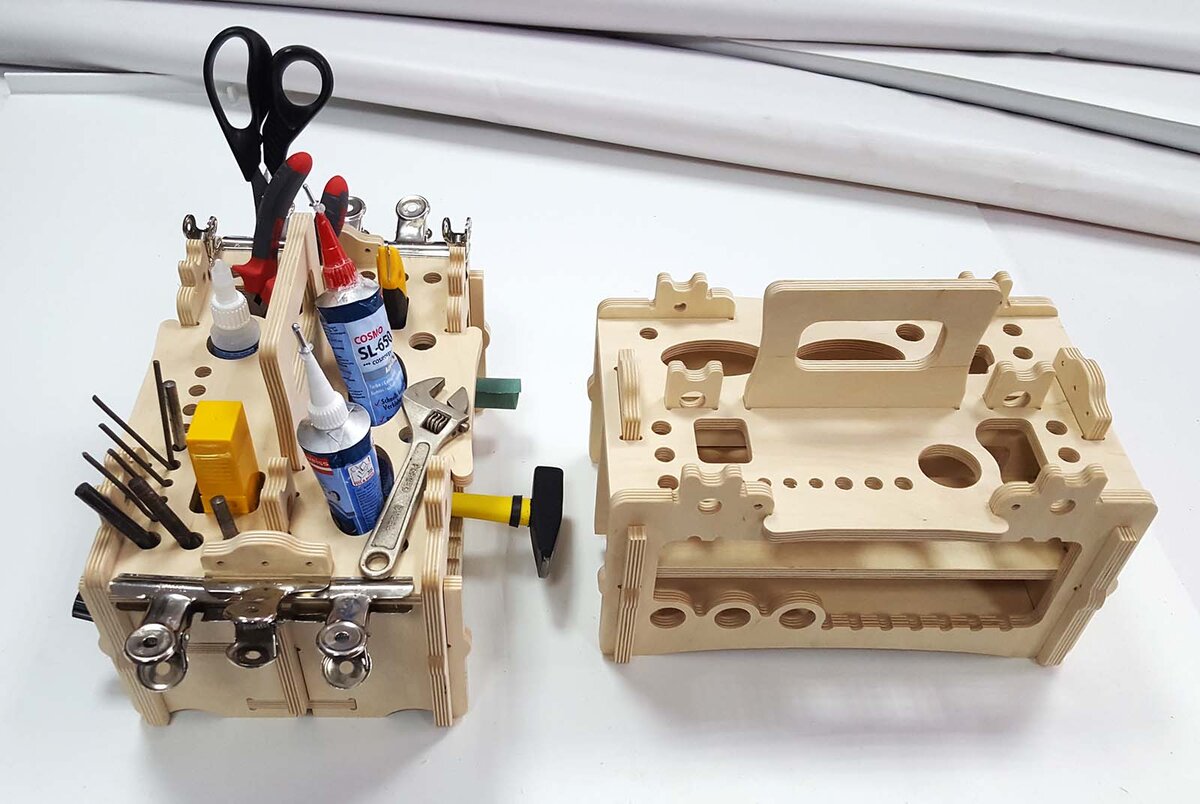 Intra απο ξύλο plywood 3mm-4mm πάχος - Amazing Tool Organizer Lasercut Δίασταση 30x30 cm Intraeaxys-0752m07z