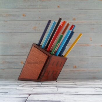 Intra απο ξύλο plywood 3mm-4mm πάχος - Μοντέρνα θήκη για στυλό για γραφείο και τραπέζι μελέτης Δίασταση 30x30 cm Intraeaxys-qom3m513 - Image 1