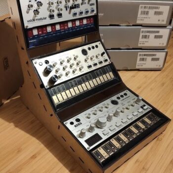 Intra απο ξύλο plywood 3mm-4mm πάχος - Korg Volca Stand Δίασταση 30x30 cm Intraeaxys-eox8l6q1 - Image 1