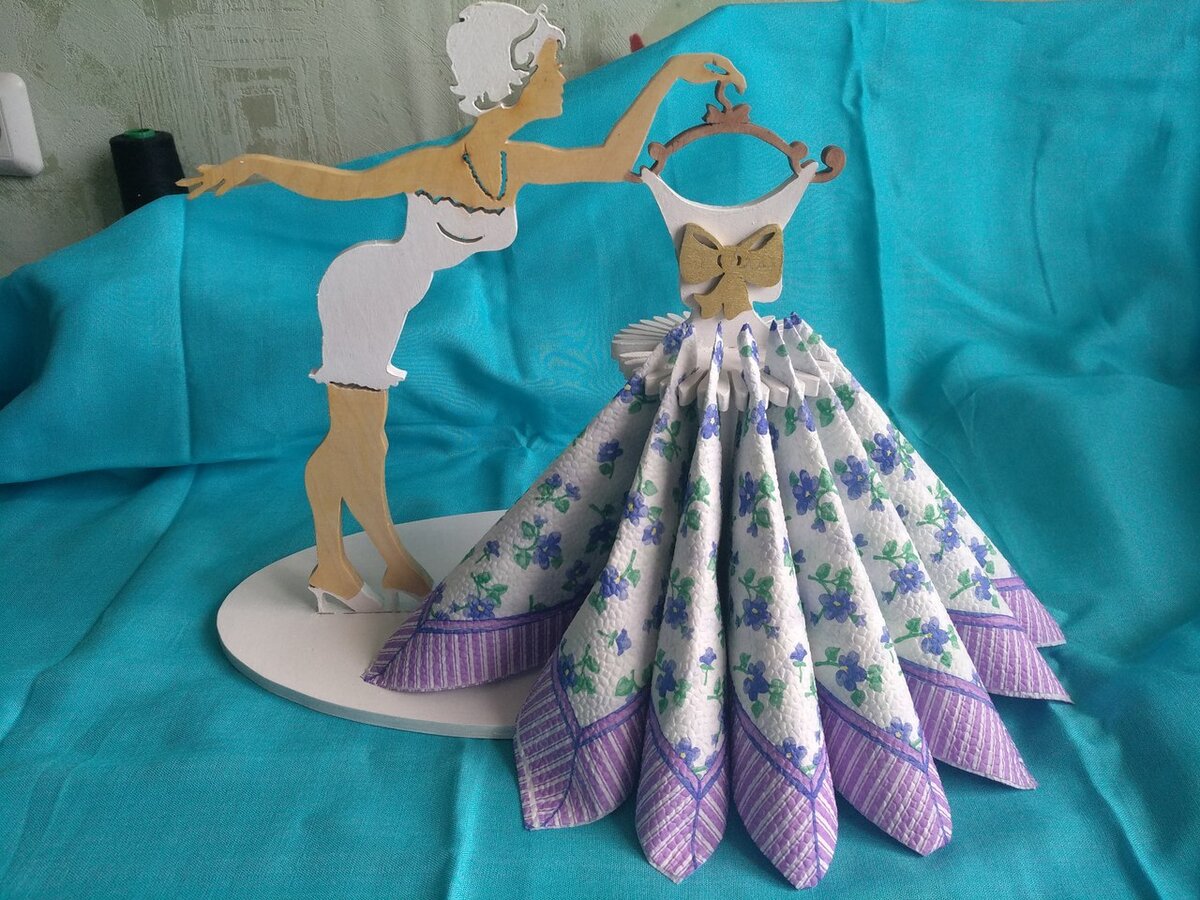 Intra απο ξύλο plywood 3mm-4mm πάχος - Αρχείο PDF Όμορφη θήκη χαρτοπετσέτας Δίασταση 30x30 cm Intraeaxys-eoxl9yxo