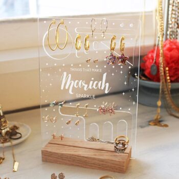 Intra απο ξύλο plywood 3mm-4mm πάχος - Αρχείο PDF με Εξατομικευμένη θήκη για σκουλαρίκι Δίασταση 3x3 cm Intraeaxys-eo0qxm51 - Image 1