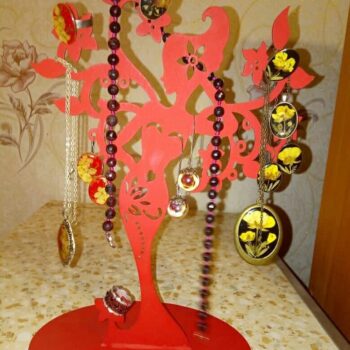 Intra απο ξύλο plywood 3mm-4mm πάχος - Lady Jewelry Stand Δίασταση 30x30 cm Intraeaxys-p7ymwz57 - Image 1