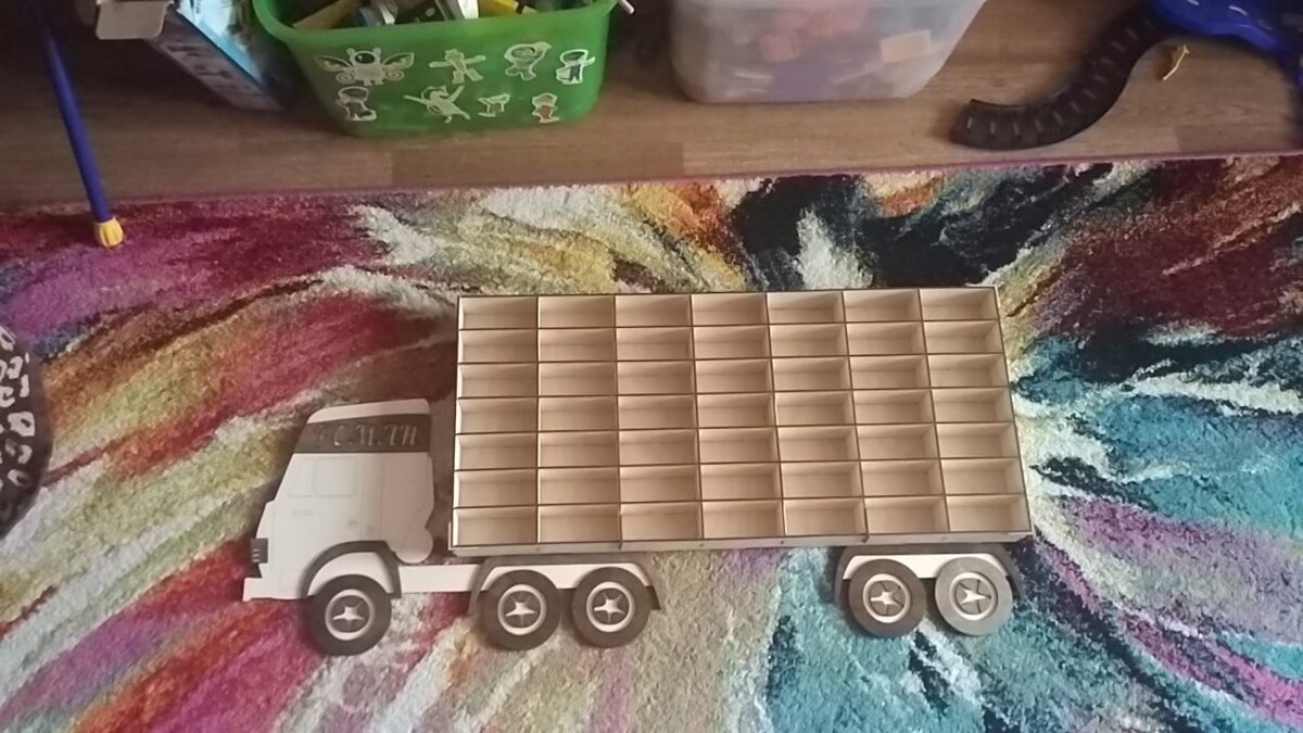 Intra απο ξύλο plywood 3mm-4mm πάχος - Polka Dlya Mashinok Δίασταση 30x30 cm Intraeaxys-51r98v16