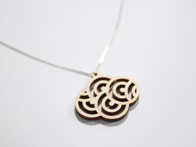 Intra απο ξύλο plywood 3mm-4mm πάχος - Ανατολίτικο κολιέ Δίασταση 30x30 cm Intraeaxys-qompdko3