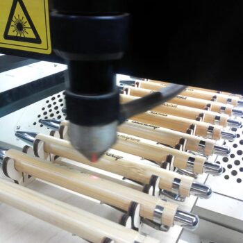 Intra απο ξύλο plywood 3mm-4mm πάχος - Ρύθμιση χάραξης στυλό Δίασταση 30x30 cm Intraeaxys-67wl0nw1 - Image 1