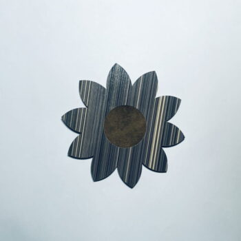 Intra απο ξύλο plywood 3mm-4mm πάχος - Ηλίανθος Ξύλινη κοπή Ημιτελής χειροτεχνία Δίασταση 30x30 cm Intraeaxys-qommpdko - Image 1