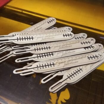 Intra απο ξύλο plywood 3mm-4mm πάχος - gradusnik-lineyko-zakladko-1 Δίασταση 30x30 cm Intraeaxys-p7y0groq - Image 1