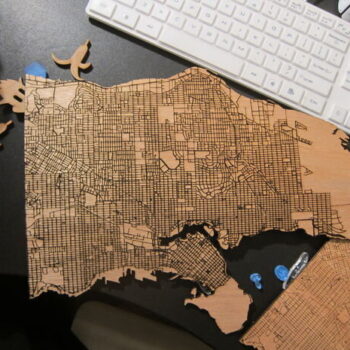 Intra απο ξύλο plywood 3mm-4mm πάχος - Χαραγμένος ξύλινος χάρτης του Βανκούβερ Δίασταση 30x30 cm Intraeaxys-zo9ywj47 - Image 1