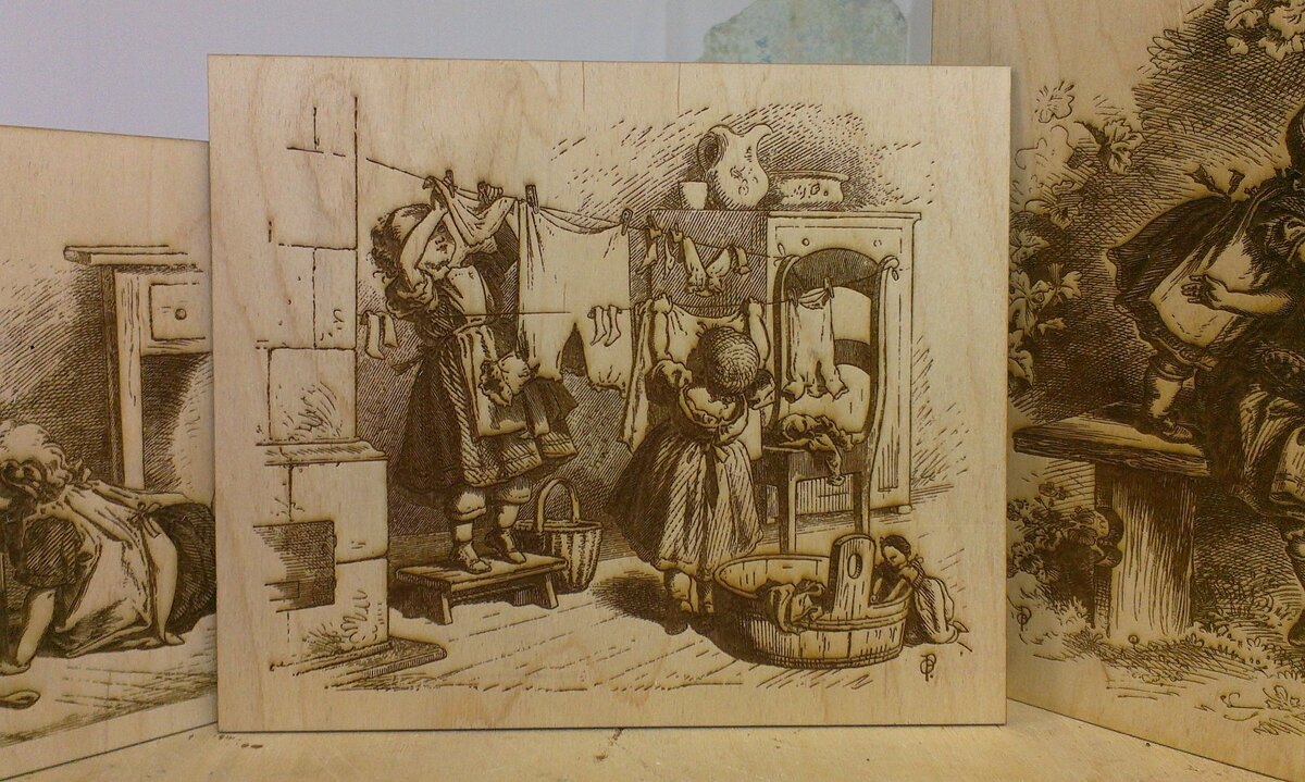 Intra απο ξύλο plywood 3mm-4mm πάχος - Laser Engraving Hhanging Doll Clothes 250×210 BMP File Δίασταση 30x30 cm Intraeaxys-e1gk3zvo