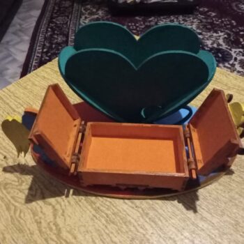 Intra απο ξύλο plywood 3mm-4mm πάχος - Κουτί δώρου λουλουδιών Δίασταση 30x30 cm Intraeaxys-d1lv8yxo - Image 3