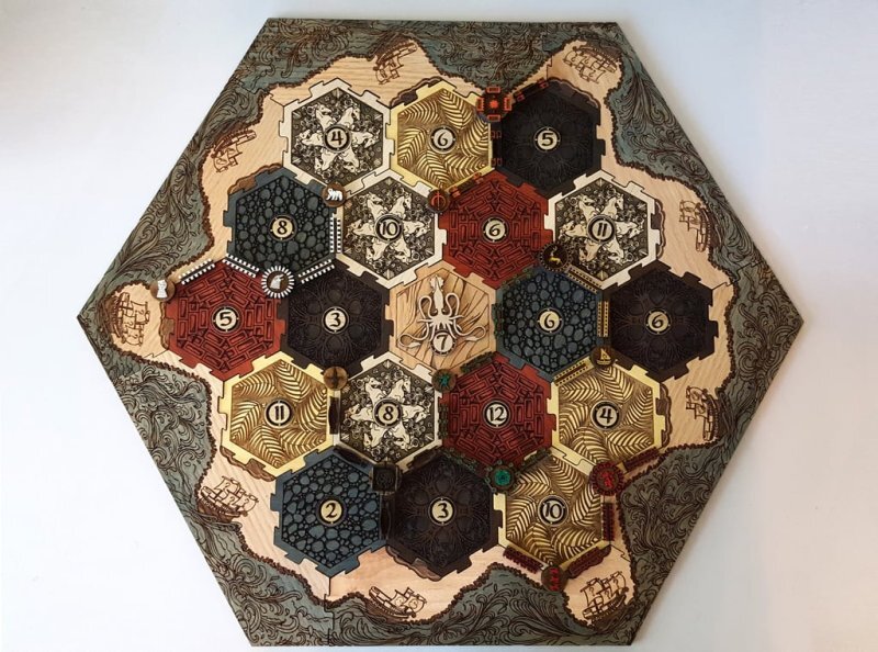 Intra απο ξύλο plywood 3mm-4mm πάχος - Πλακάκια και κουκούτσια CATAN Center Δίασταση 30x30 cm Intraeaxys-6o384rp1