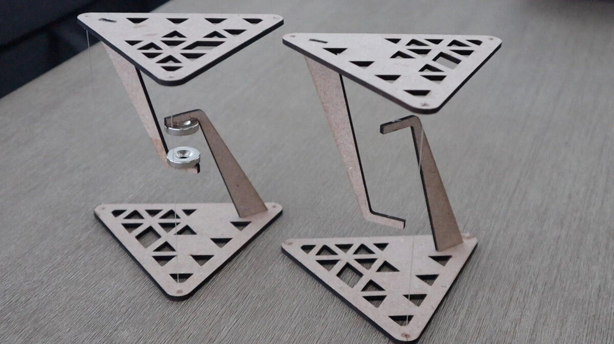 Intra απο ξύλο plywood 3mm-4mm πάχος - Πίνακας Impossible Table Tensegrity Δίασταση 30x30 cm Intraeaxys-d1lvkzzo