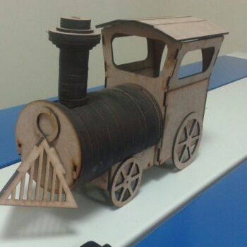 Intra απο ξύλο plywood 3mm-4mm πάχος - Ξύλινο παιχνίδι Locomotive Cut Laser Δίασταση 30x30 cm Intraeaxys-joem0816 - Image 1