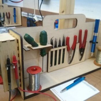 Intra απο ξύλο plywood 3mm-4mm πάχος - Organayzer Dlya Elektronchika Δίασταση 30x30 cm Intraeaxys-e1g6887l - Image 1