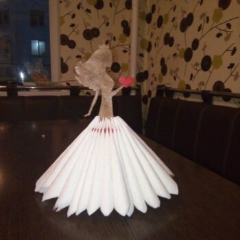 Intra απο ξύλο plywood 3mm-4mm πάχος - Σαλφετνίτσα Ντάμα Δίασταση 30x30 cm Intraeaxys-e1g9gv7l - Image 1