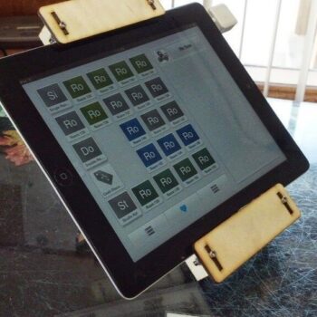 Intra απο ξύλο plywood 3mm-4mm πάχος - iPad 2 Register Point Of Sale Stand Δίασταση 30x30 cm Intraeaxys-eo4qgwd7 - Image 1