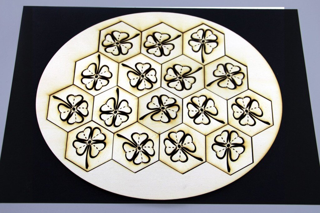 Intra απο ξύλο plywood 3mm-4mm πάχος - Shamrock Puzzle Δίασταση 30x30 cm Intraeaxys-p7ymqq67