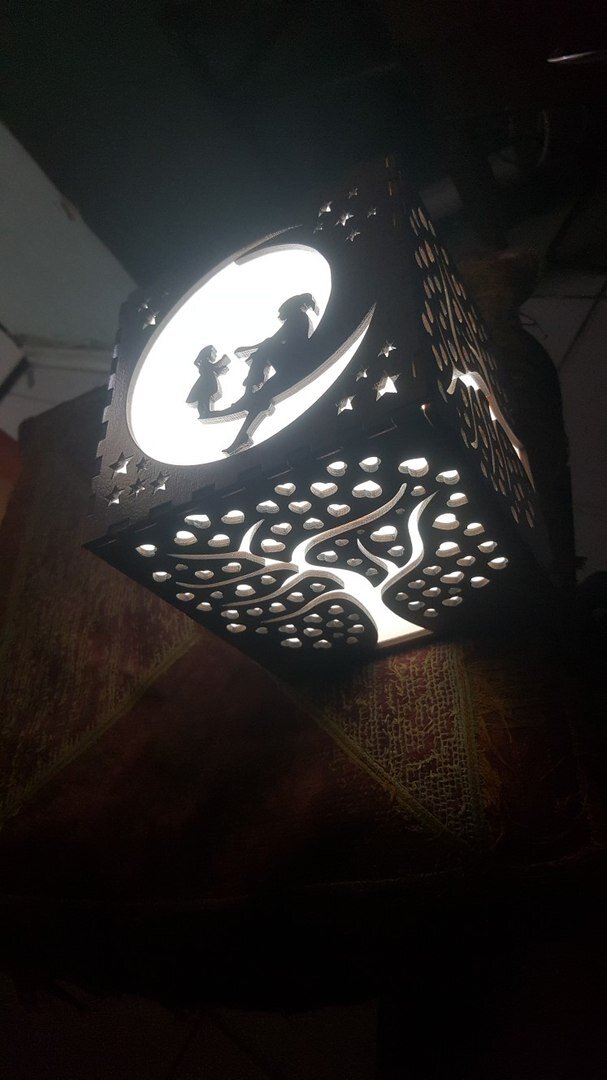 Intra απο ξύλο plywood 3mm-4mm πάχος - Ξύλινη σκιά φωτιστικού Δίασταση 30x30 cm Intraeaxys-lop4kxow