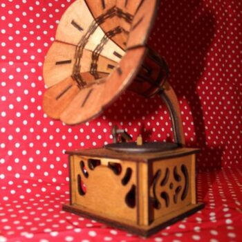 Intra απο ξύλο plywood 3mm-4mm πάχος - Grammofon 3d παζλ διάνυσμα Δίασταση 30x30 cm Intraeaxys-ro6wem1x - Image 1