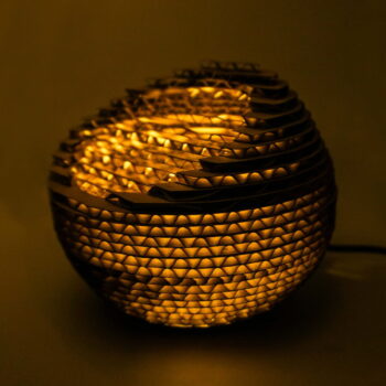 Intra απο ξύλο plywood 3mm-4mm πάχος - Φωτιστικό γραφείου από χαρτόνι Δίασταση 30x30 cm Intraeaxys-eoxle5xo - Image 6