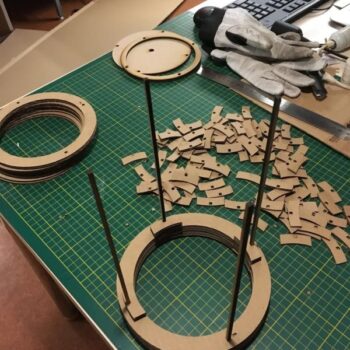 Intra απο ξύλο plywood 3mm-4mm πάχος - Φωτιστικό από χαρτόνι Δίασταση 30x30 cm Intraeaxys-075d8g8o - Image 4