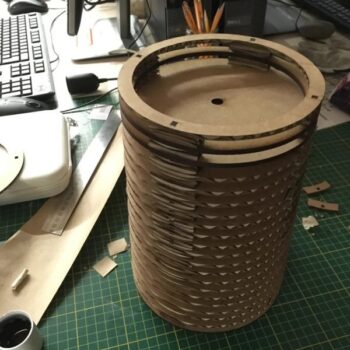 Intra απο ξύλο plywood 3mm-4mm πάχος - Φωτιστικό από χαρτόνι Δίασταση 30x30 cm Intraeaxys-075d8g8o - Image 6