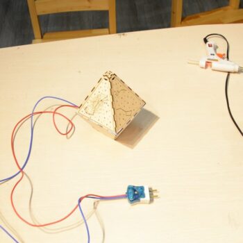 Intra απο ξύλο plywood 3mm-4mm πάχος - Φως Αστερισμού Δίασταση 30x30 cm Intraeaxys-eo0qr431 - Image 3